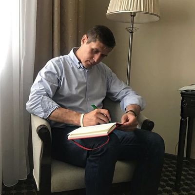 Profile Picture of Christopher Miroslav Jeffrey (@Galvin_brothers) on Twitter
