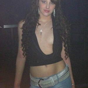 Profile Picture of Lisa Fulbrook (@dizzee_chik_lisa) on Myspace