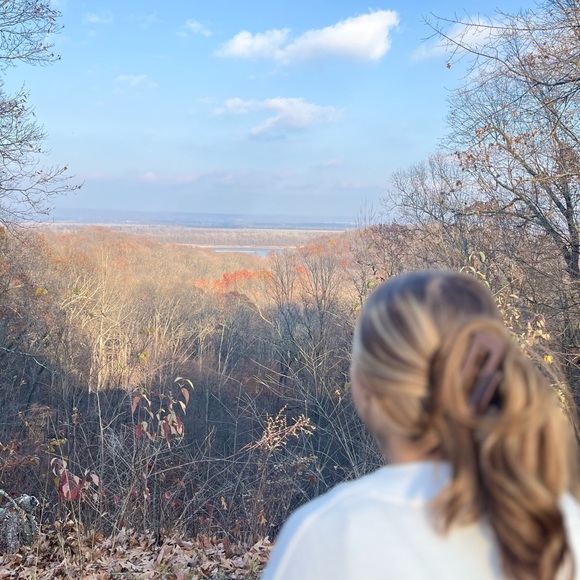 Profile Picture of Abigail Stevenson (@abigail_heleana) on Poshmark