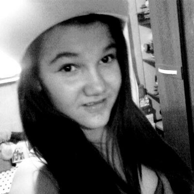Profile Picture of Júlia Longo (@Juuhh_longuinhu) on Twitter