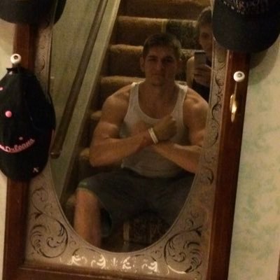 Profile Picture of Eric S (@EricJacobModel) on Twitter