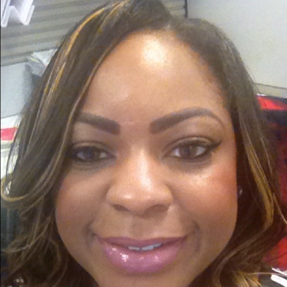 Profile Picture of Erica Wilkins (@ewilkins) on Poshmark
