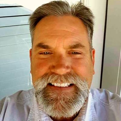 Profile Picture of Matthew Golz (@threecando) on Twitter