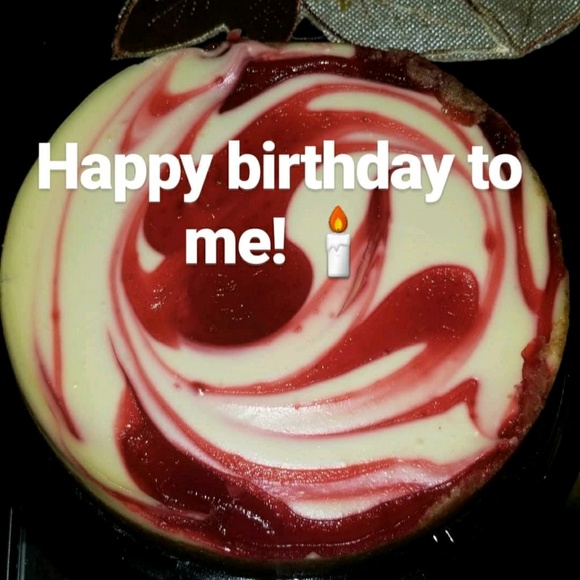 Profile Picture of Yesenia Ayala (@yeseniaayala2) on Poshmark