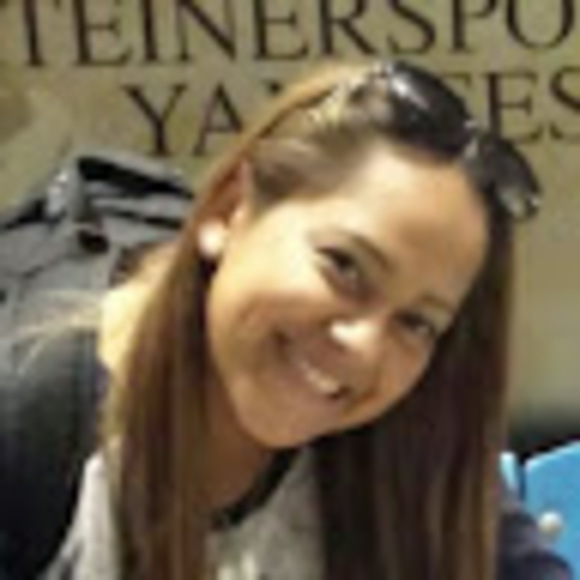Profile Picture of Jesica Torres (@jesicatorres816) on Poshmark