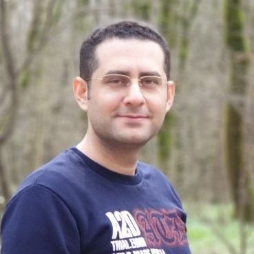 Profile Picture of کِیوا‌ن (@k1bafekr) on Twitter