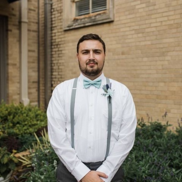 Profile Picture of Blake Woods (@blakewoods348) on Poshmark