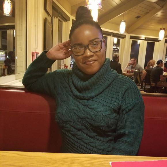 Profile Picture of Mardena Charles dauvergne (@mardenac) on Poshmark