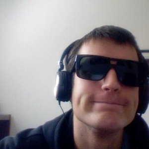 Profile Picture of Peter Killian (@undernewskies) on Myspace