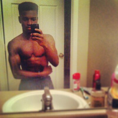 Profile Picture of Tony Graddy Jr. (@Graddy_T21) on Twitter