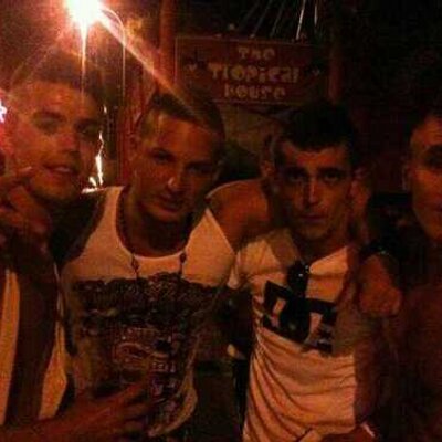 Profile Picture of Adrian Vivar (@ave9393) on Twitter