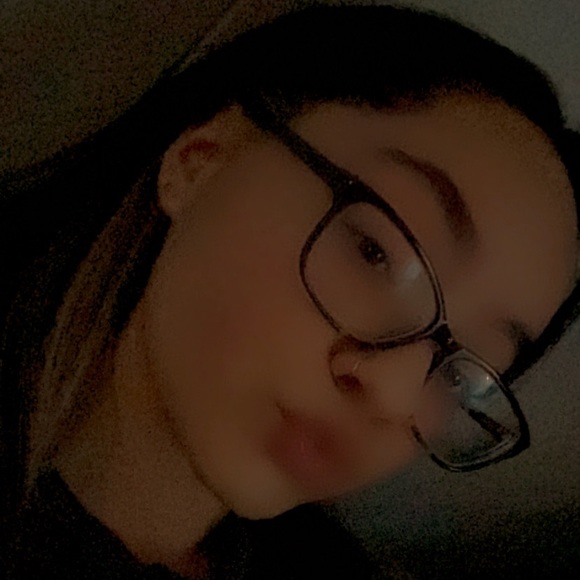 Profile Picture of Kailey Rodriguez (@kailey119moya) on Poshmark