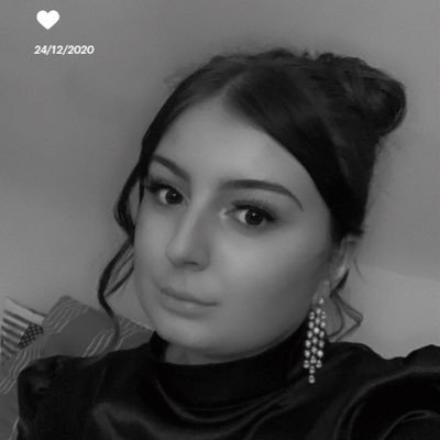 Profile Picture of Lea Dufour (@LeadDfr) on Twitter