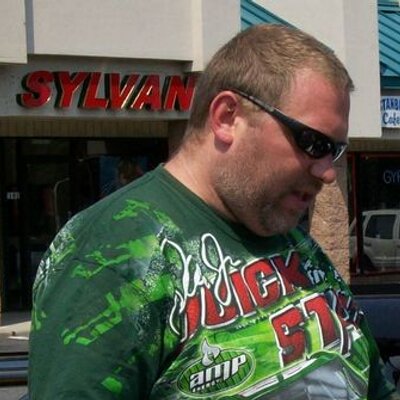 Robert Henninger - Twitter Profile Picture of Robert Henninger (@Bub695) on Twitter