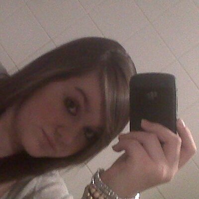 Profile Picture of Sabrina Batchelor (@SARAHLOUISEBAT2) on Twitter