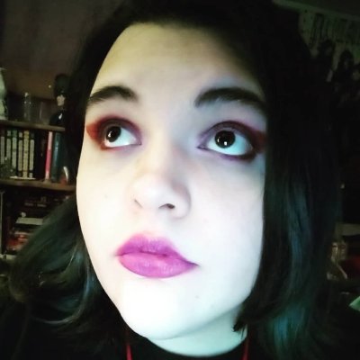 Profile Picture of Juice Box (LadyFaFa) (@AndySixFoot) on Twitter
