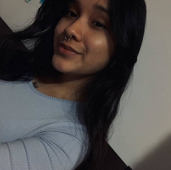 Profile Picture of Diana Carlile (@dianacarlile) on Poshmark