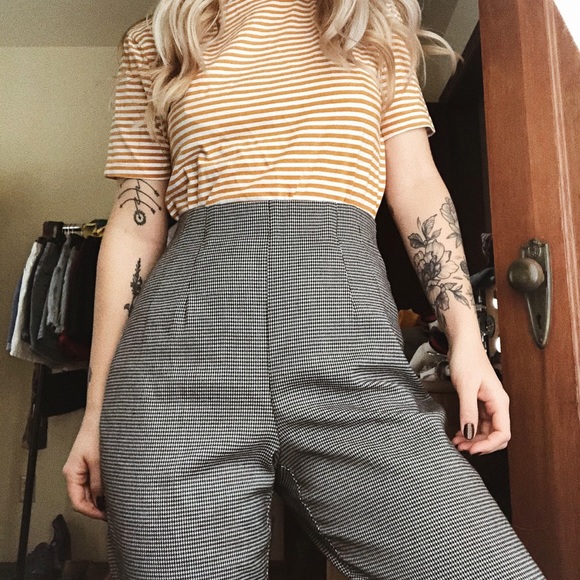 Profile Picture of Kendall Gassen (@kendallwendall) on Poshmark