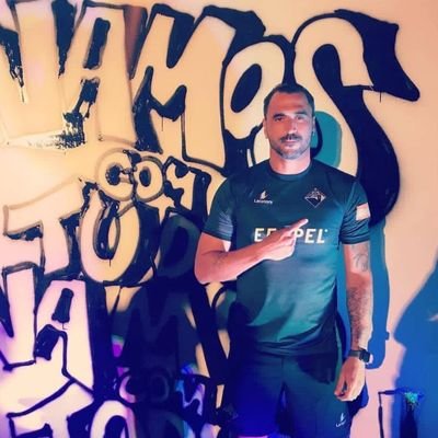 Profile Photo of Hugo Almeida (@almeida9_hugo) on Twitter