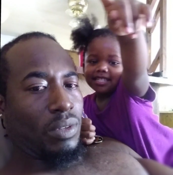 Profile Picture of Manuel Walker (@manuelwalker) on Poshmark