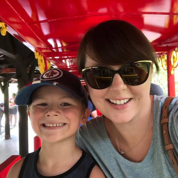 Profile Picture of Monique Ferenc (@moferenc) on Poshmark