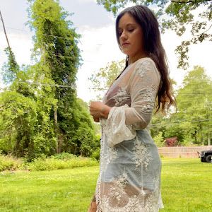 Profile Picture of janaschell00 (@janaschell00) on Tiktok