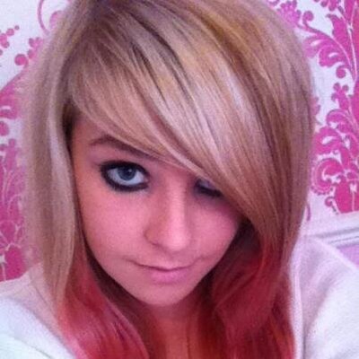 Profile Picture of  ☮Alisha Jefferies ☮ (@XxNemoo) on Twitter