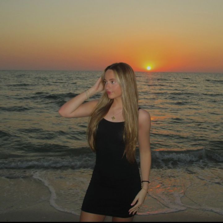 Profile Picture of Kyla (@kylamerkle_) on Tiktok