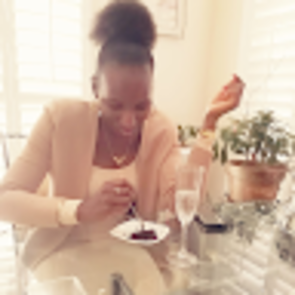 Profile Picture of Trudi-ann Smith (@smith_trudiann) on Poshmark