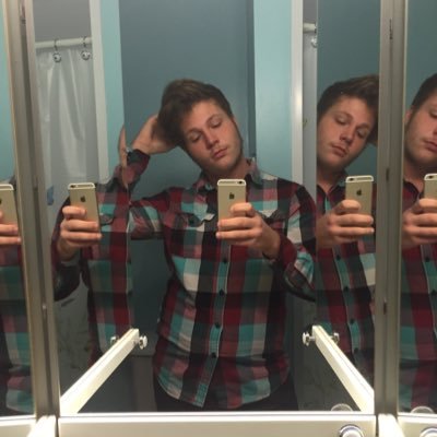 Profile Picture of Adam McVay (@amcvay8497) on Twitter