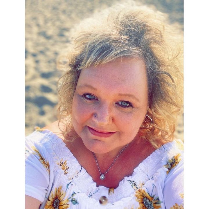Profile Picture of Michelle Ayers (@michelleayers0) on Tiktok