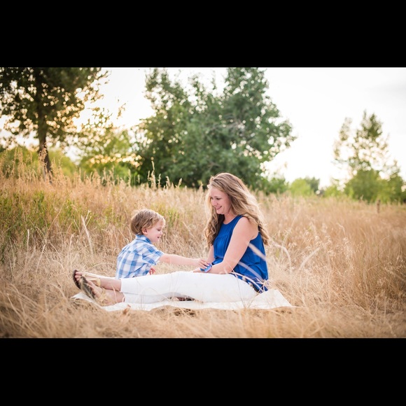 Kira Covill - Poshmark Profile Picture of Kira Covill (@kcovill) on Poshmark