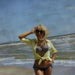 Profile Picture of Chelteye Hahalevazin (@vau_lisa_steven_19b) on Instagram