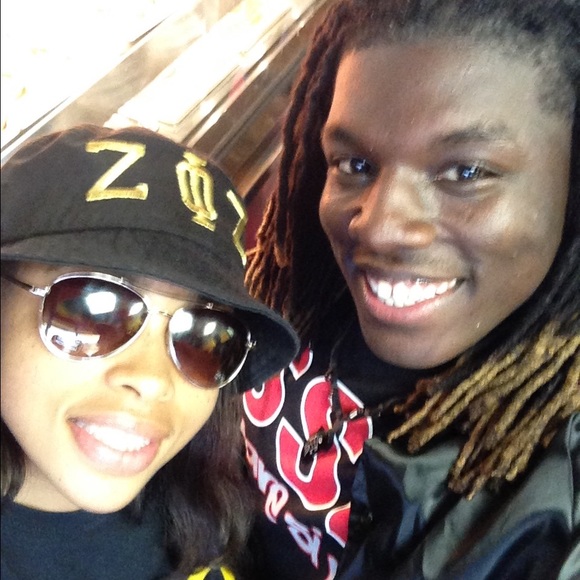 Profile Picture of Jasmine Busby (@jbusb511) on Poshmark