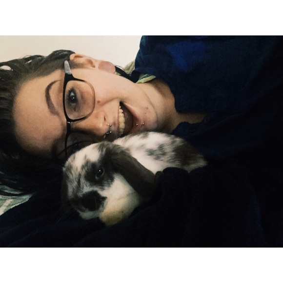 Sieanna Bombardier - Poshmark Profile Picture of Sieanna Bombardier (@sbombardier) on Poshmark