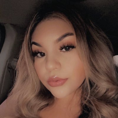 Profile Picture of B 👑 (@BiancaCamacho_) on Twitter
