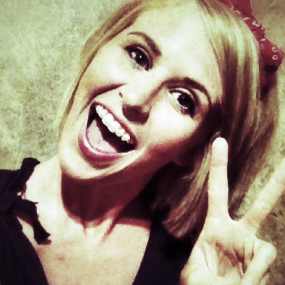 Profile Picture of Capri Smith (@caprieliz) on Poshmark