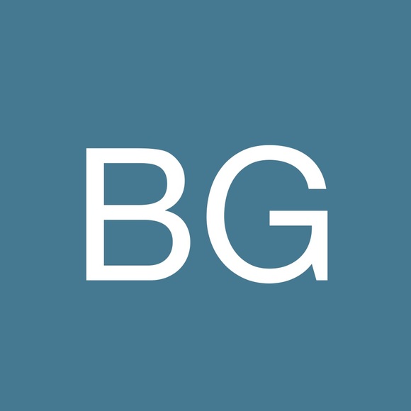 Profile Picture of Brandy Grishaw (@bgrishaw) on Poshmark
