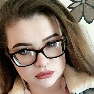Profile Picture of Courtney (@CourtneyJoan96) on Twitter