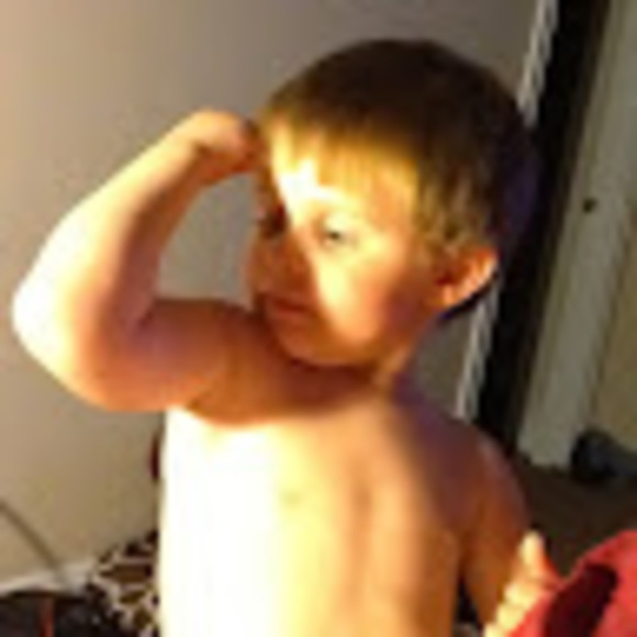 Profile Picture of Emil Ganim (@heat113) on Poshmark