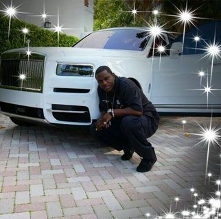 Profile Picture of Carlos Bee Sr. (@carlos.ross.94617) on Facebook