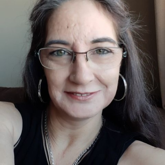 Profile Picture of Josée Lavigne (@minie447) on Poshmark