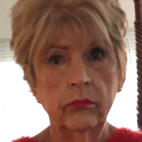 Profile Picture of Patricia Longacre (@plongacre) on Poshmark