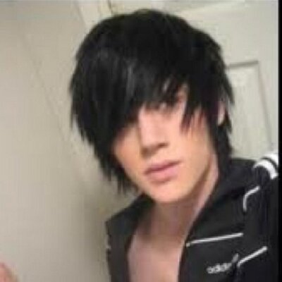 Profile Picture of James Kyles (@smokin_hot94) on Twitter