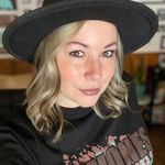 Profile Picture of Amanda Renner (@amandajean17) on Instagram