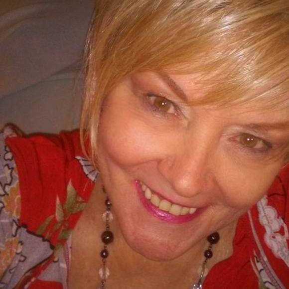 Profile Picture of Kathy Easse (@mysticweave) on Poshmark