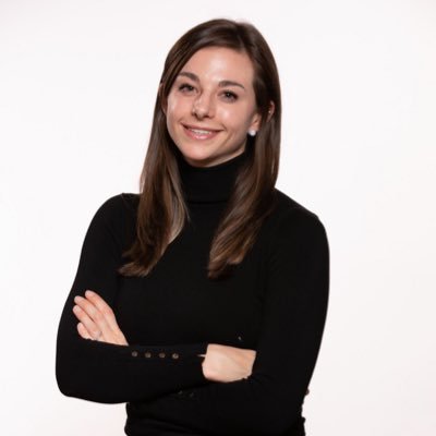 Profile Picture of Kelly Ragan (@kellyraygun) on Twitter