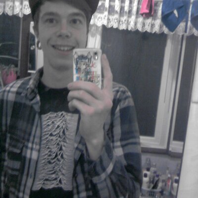 Profile Picture of Mark Rowlands (@Markrowlands666) on Twitter