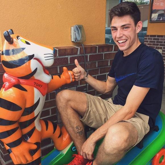 Profile Picture of Cameron Byrley (@cbyrley002) on Poshmark