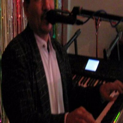 Profile Picture of ERNIE CISNEROS (@ERNIELIVEMUSIC) on Twitter